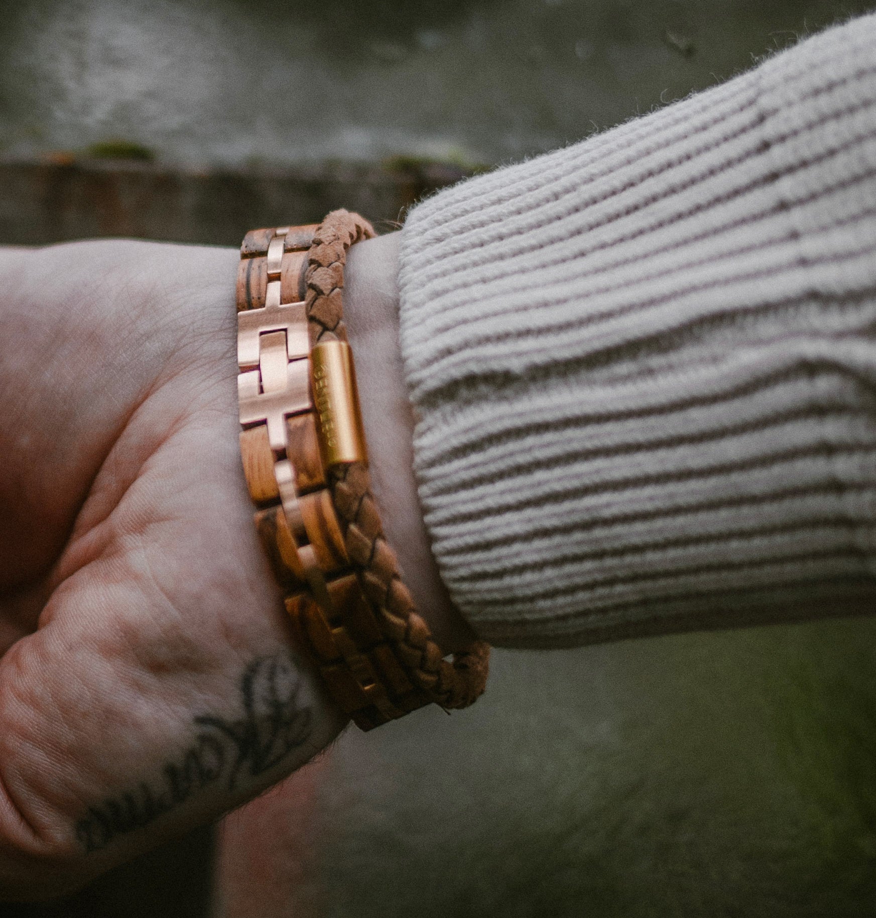 Herrenarmband Holz Edelstahl dunkelbraun Silber Gravur Geschenk Männer 